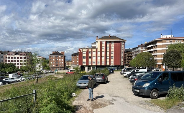 la parcela que se va a adecuar y ordenar como aparcamiento.