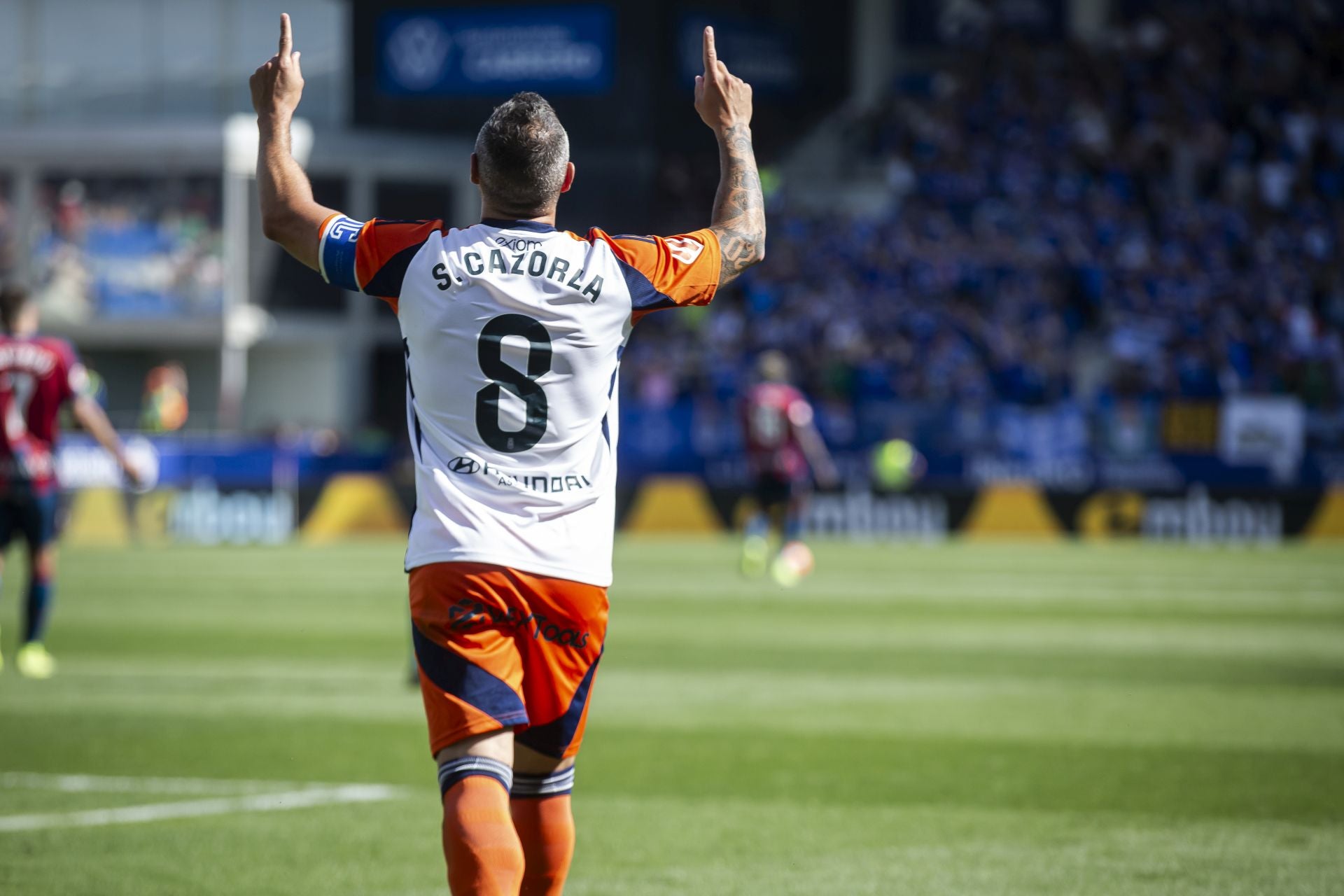 Fotos: Las jugadas del Huesca - Real Oviedo