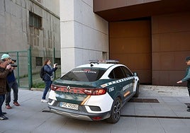 La Guardia Civil trasladó al matrimonio detenido a los juzgados la pasada semana.