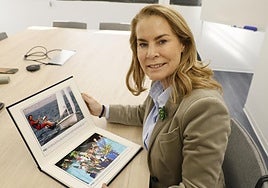 Theresa Zabell, doble campeona olímpica, con fotos de su gesta. Abajo, junto a Patricia Guerra, en el podio de los Juegos de Barcelona 92.