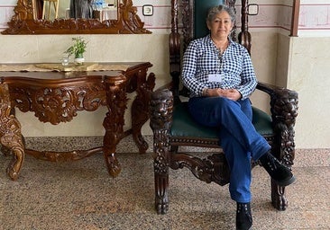 «Se ponía las katiuskas, iba a ayudar a la gente y comía de la olla común»