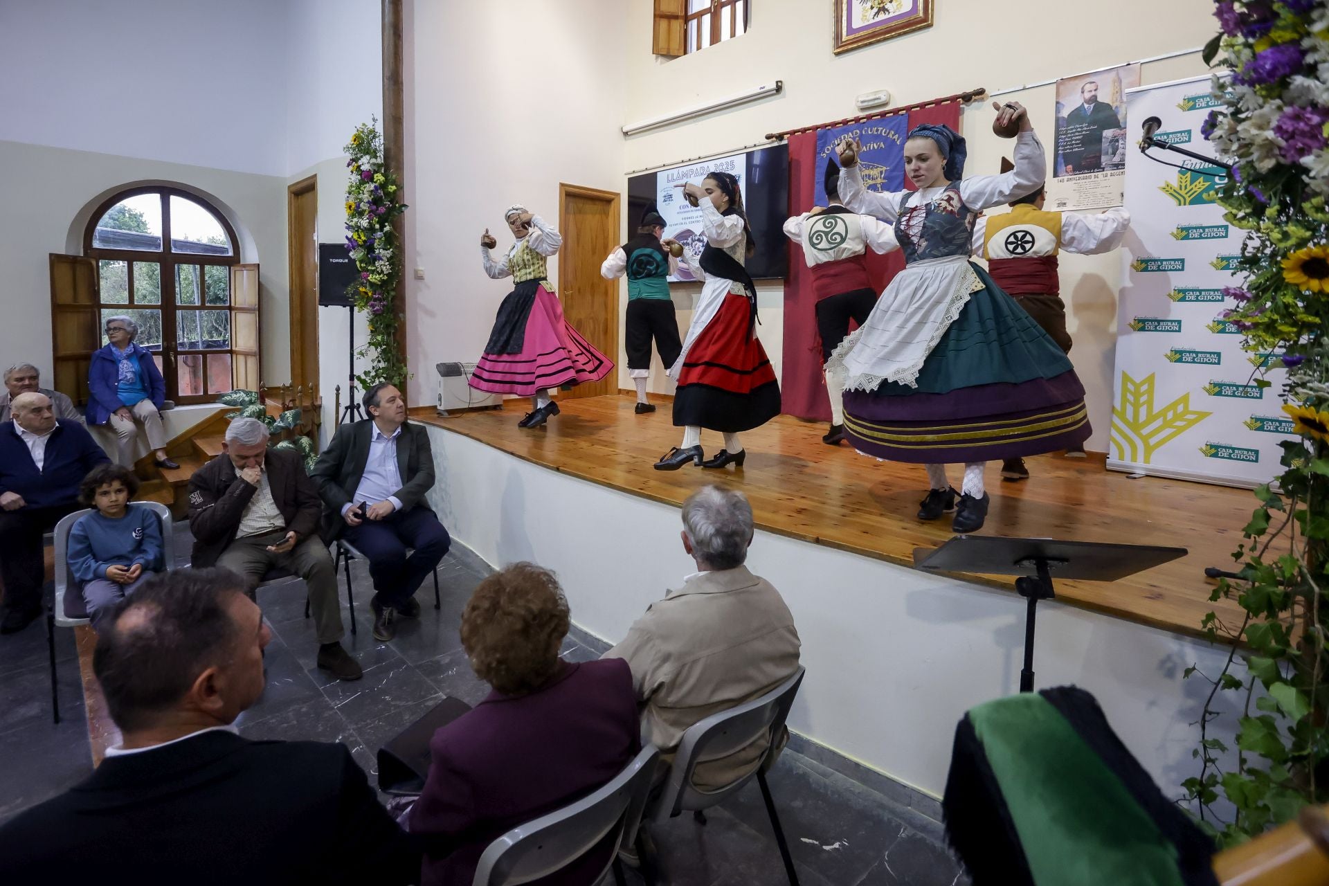 Comienza el Festival de les llampares de Quintes y Quintueles