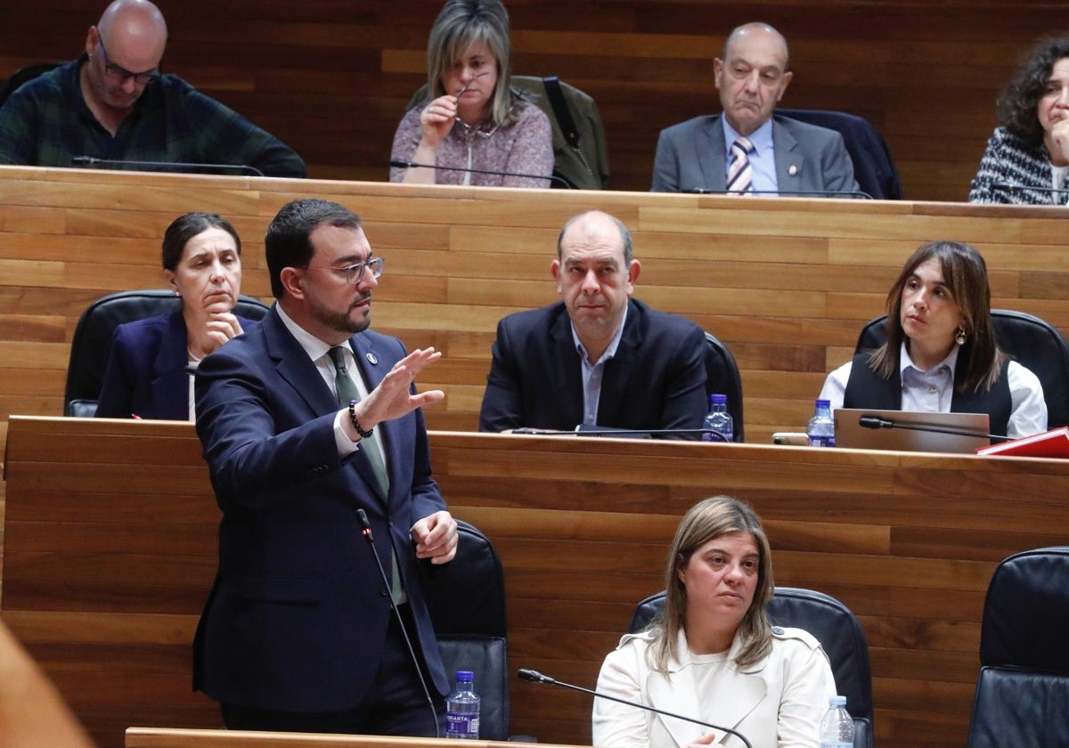 El Principado rebajará el IRPF en el tramo de hasta 12.450 euros y elevará el de más de 175.000