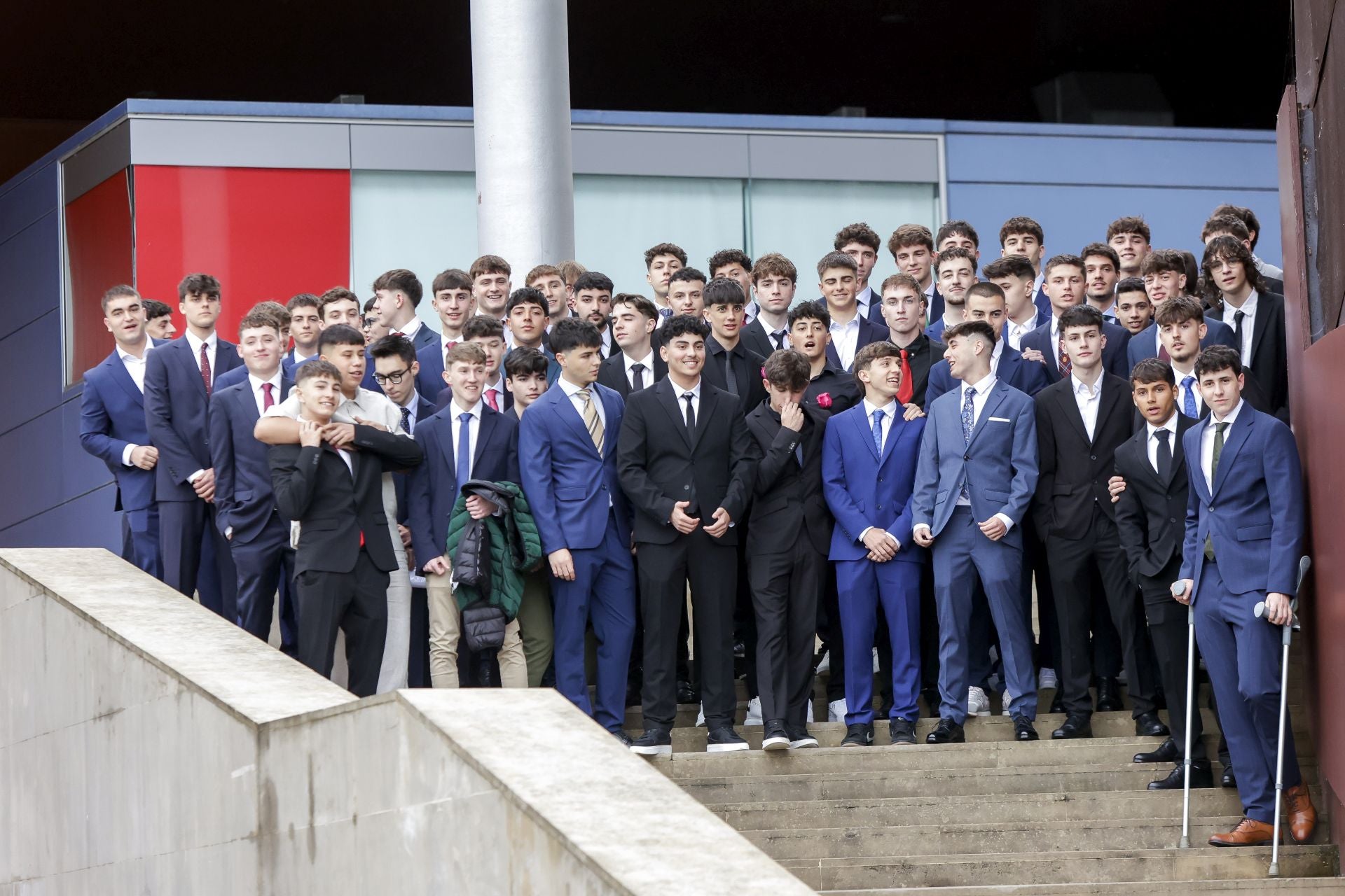 130 alumnos del IES Calderón se gradúan, y 8 con matrícula de honor