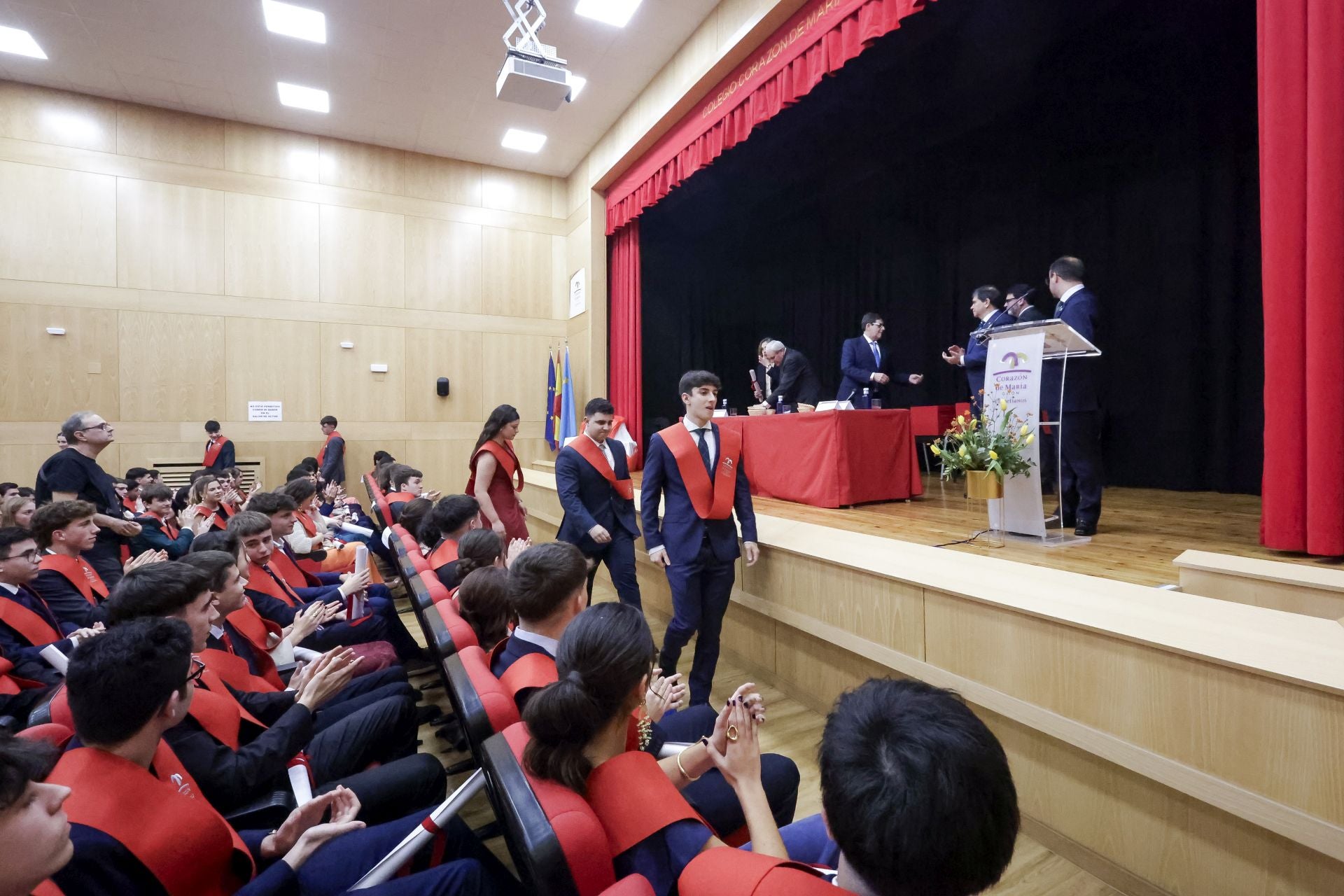 El Codema gradúa a 113 estudiantes