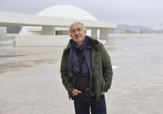 El secretario general de UGT, Pepe Álvarez, en el Centro Niemeyer de Avilés.