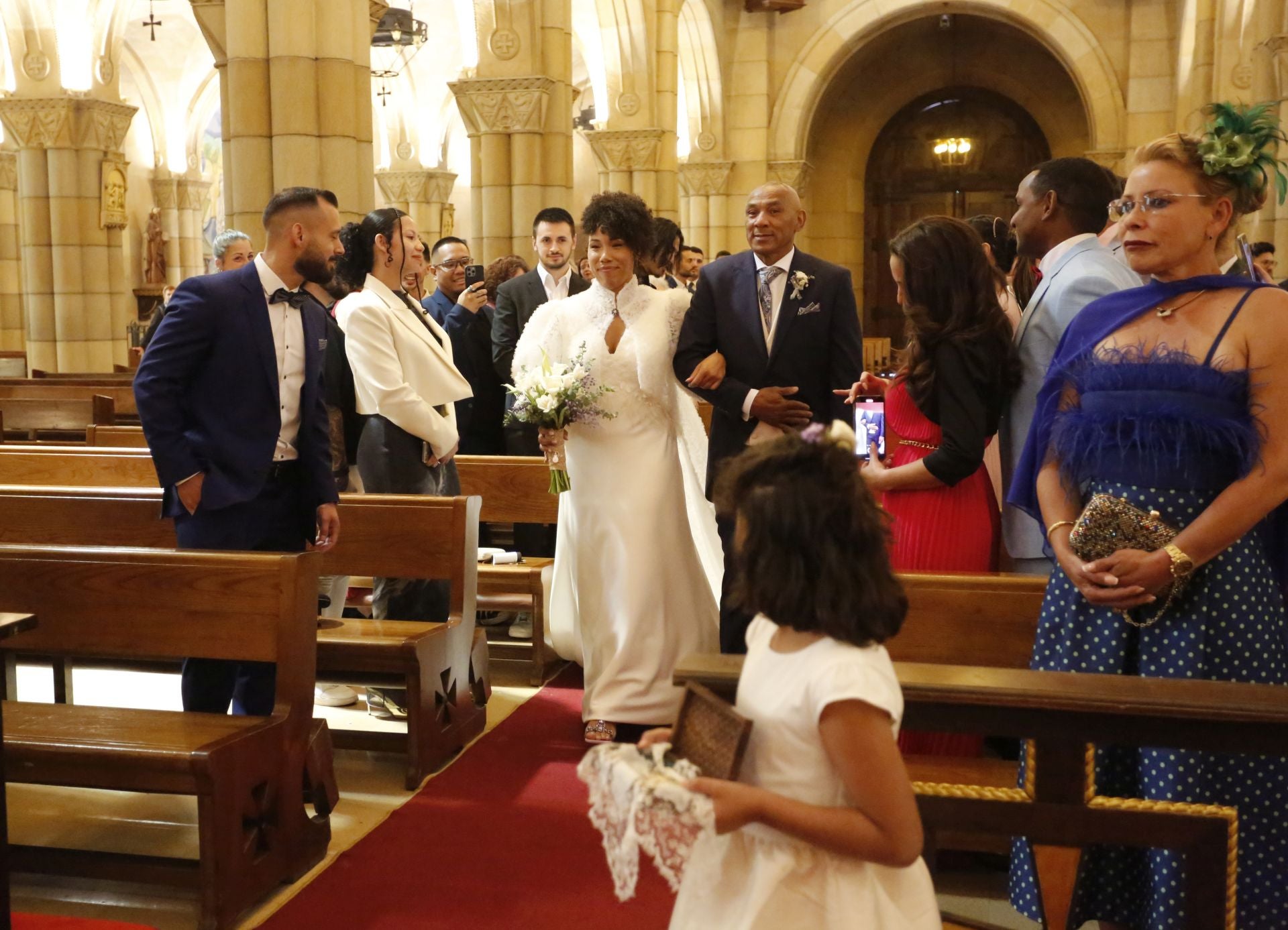 La romántica boda que une Gijón y Brasil... en la distancia