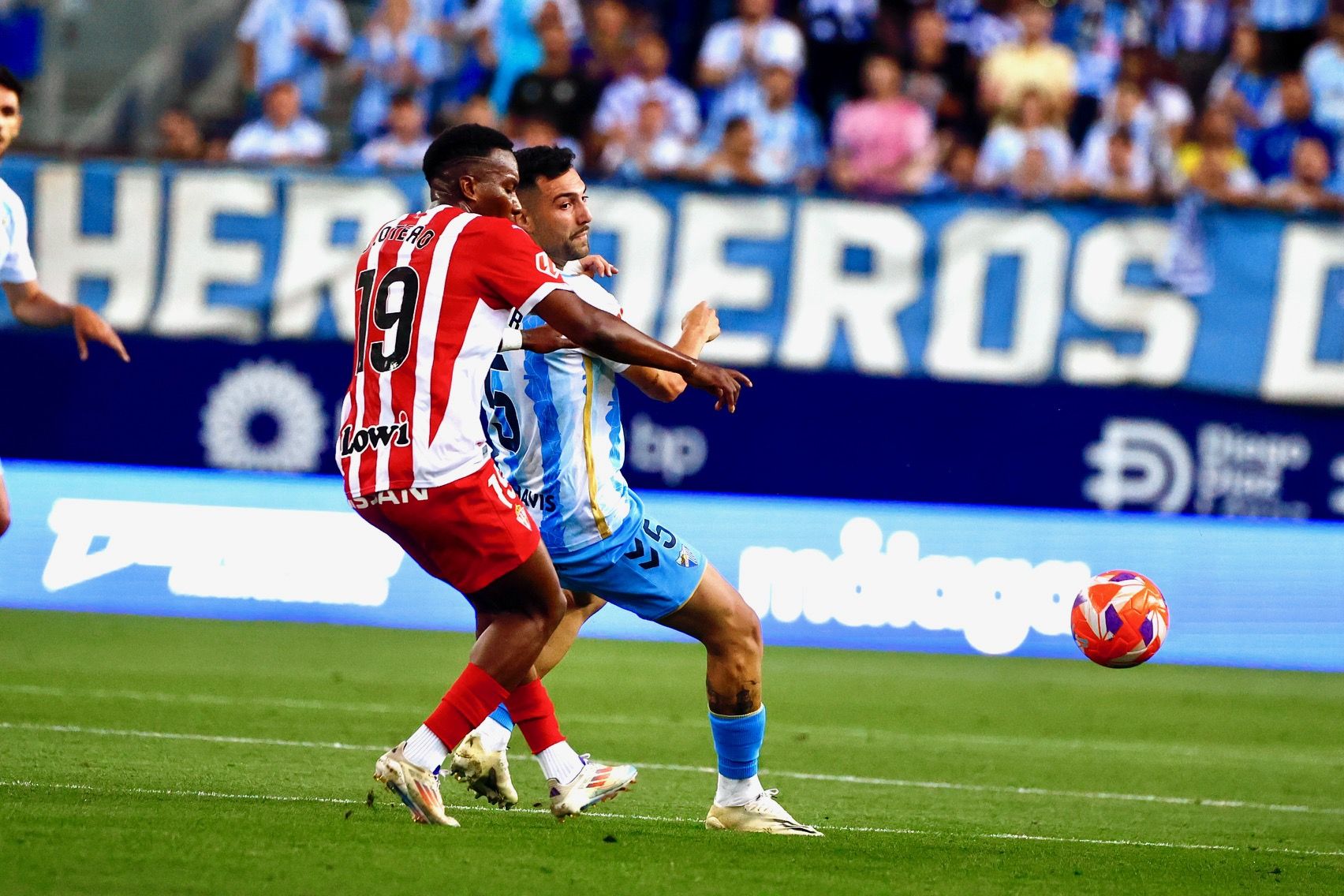 Las mejores imágenes del Málaga (2-1) Sporting de Gijón