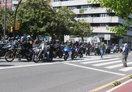 Los moteros, en el Humedal.