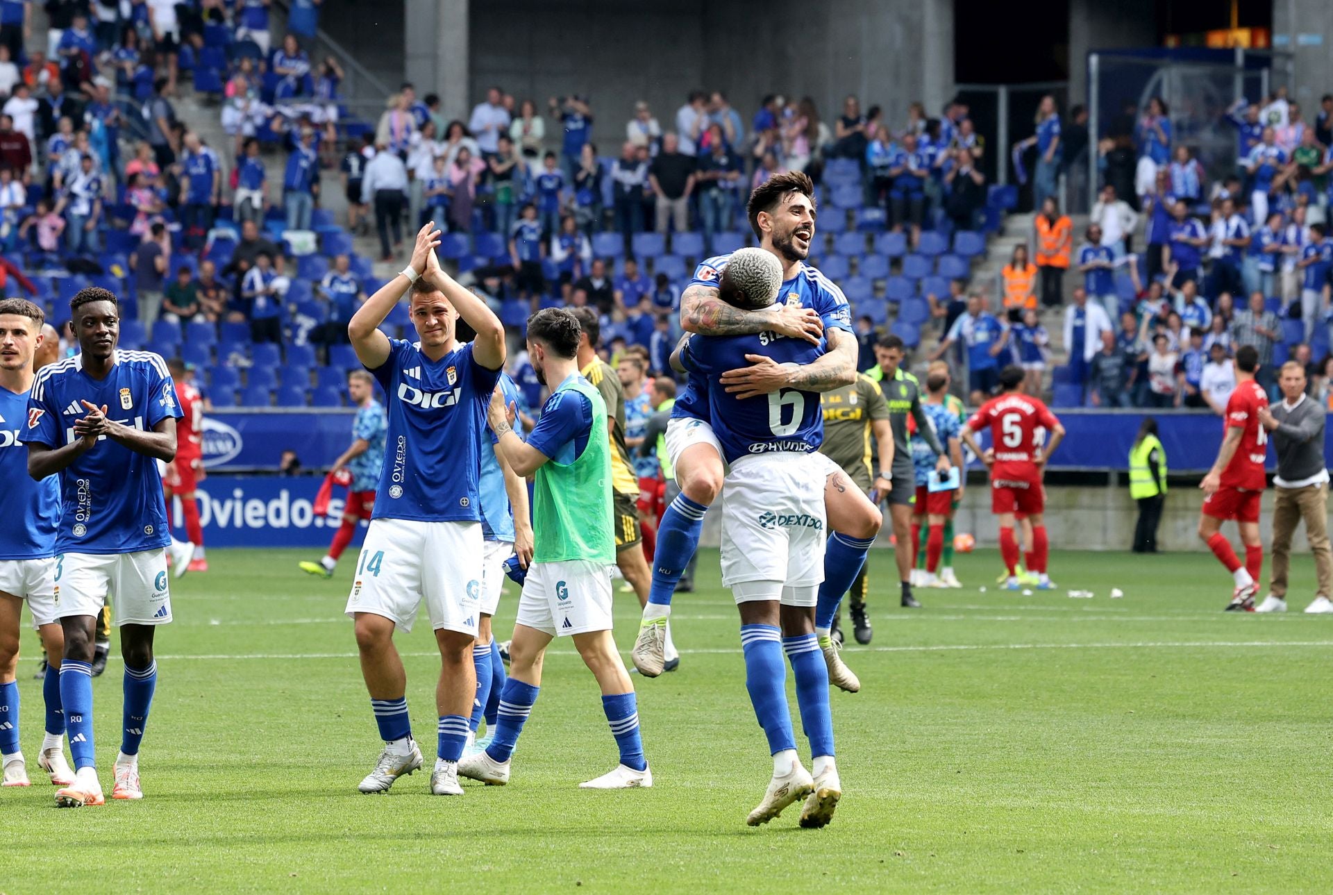 Las mejores imágenes del Real Oviedo 1-0 Real Zaragoza