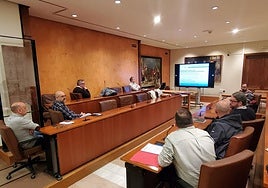 Los concejales fueron informados de las características del proyecto.