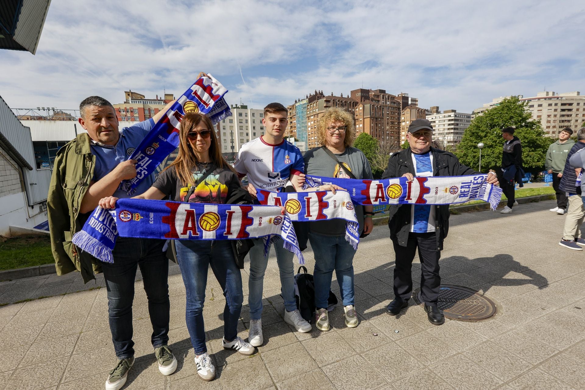 Francisco Javier, Susana, Sergio, Almudena y Rufino. 