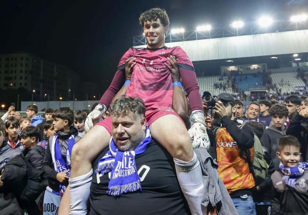 Álvaro, portero del Real Avilés y héroe de la semifinal: «Disfruté de uno de los días más bonitos de mi carrera»