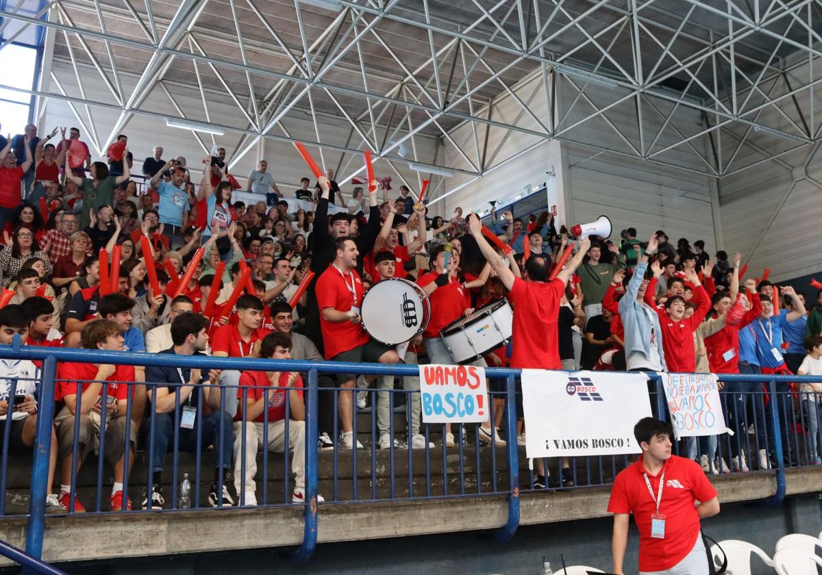 La grada de La Magdalena fue crucial para la clasificación del Bosco Atlética al nacional.
