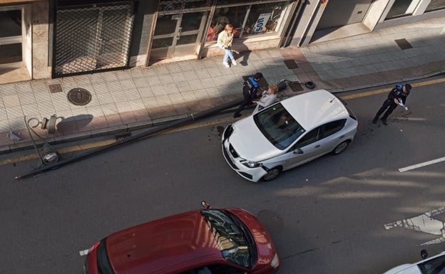 La Policía Local en el lugar del accidente.