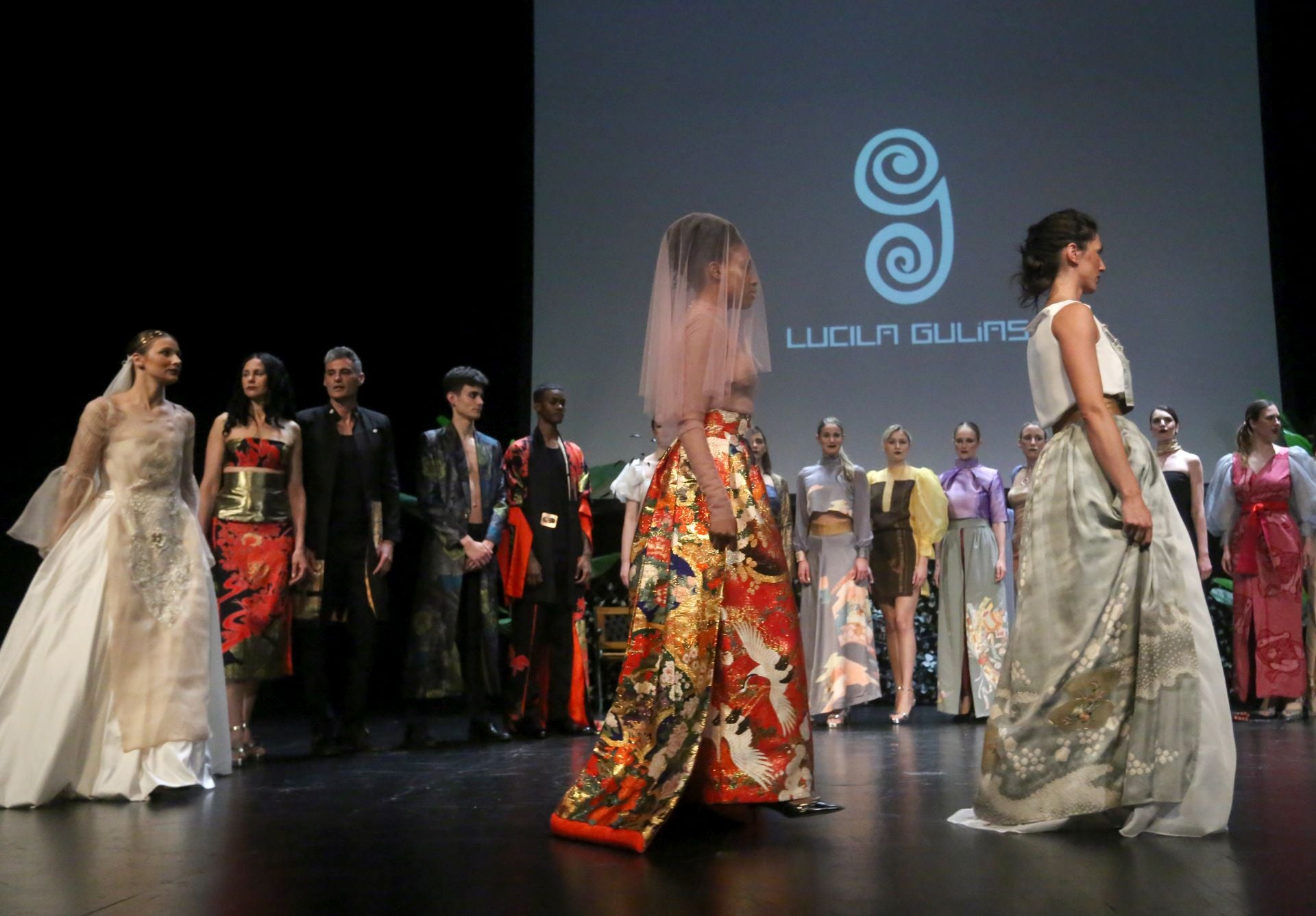 Los mejores &#039;looks&#039; de la Asturias Fashion Week en el Filarmónica de Oviedo