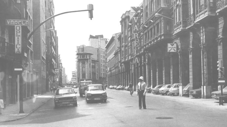 La calle Marqués de San Esteban, este sábado, en los secretos de las calles de Gijón