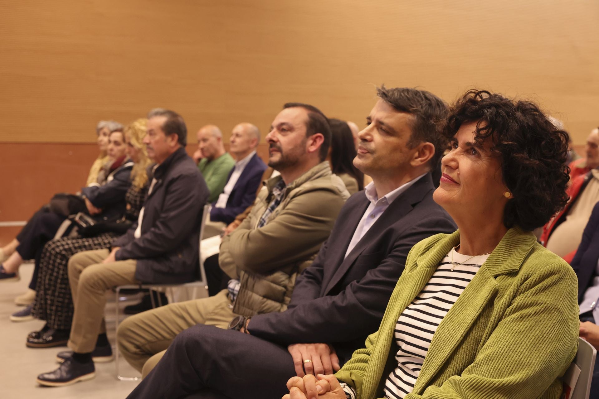 El comercio de Mieres premia a sus tiendas más ilustres