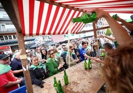La calle Gascona de Oviedo celebra la sidra el domingo a lo grande