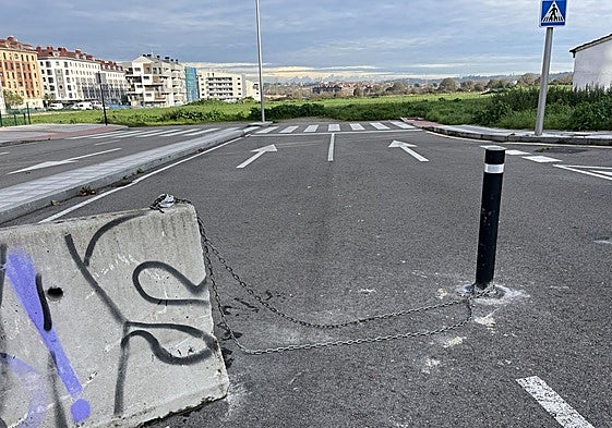 El nuevo vial proseguirá hasta la zona Lugones-este, donde está previsto el desarrollo urbano.