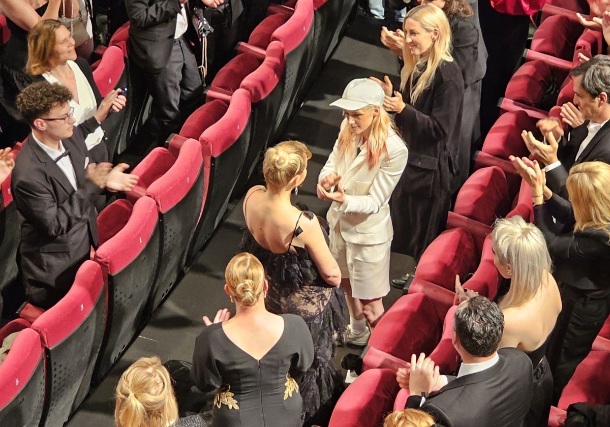 Los debuts de Kristen Stewart y Scarlett Johansson como directoras encienden Cannes