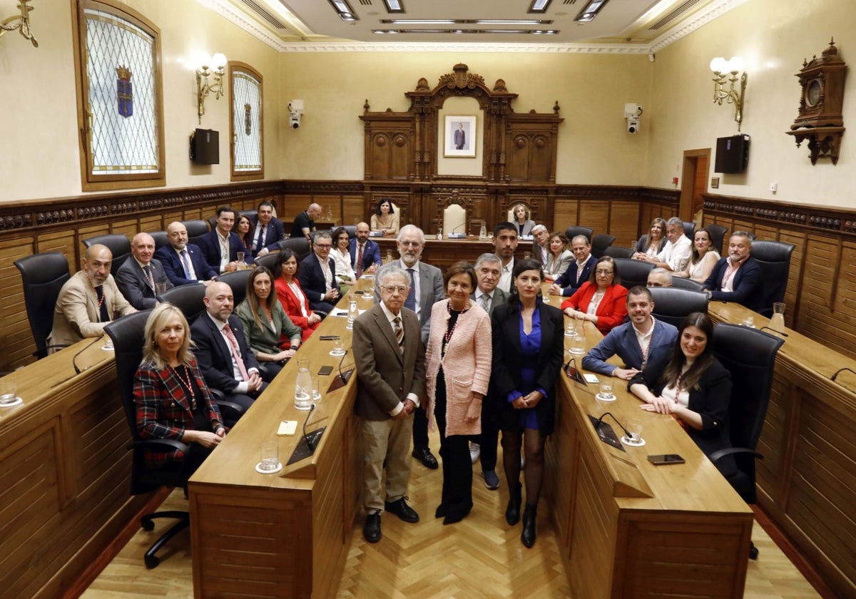 Gijón reconoce la labor de colectivos y vecinos que hacen ciudad