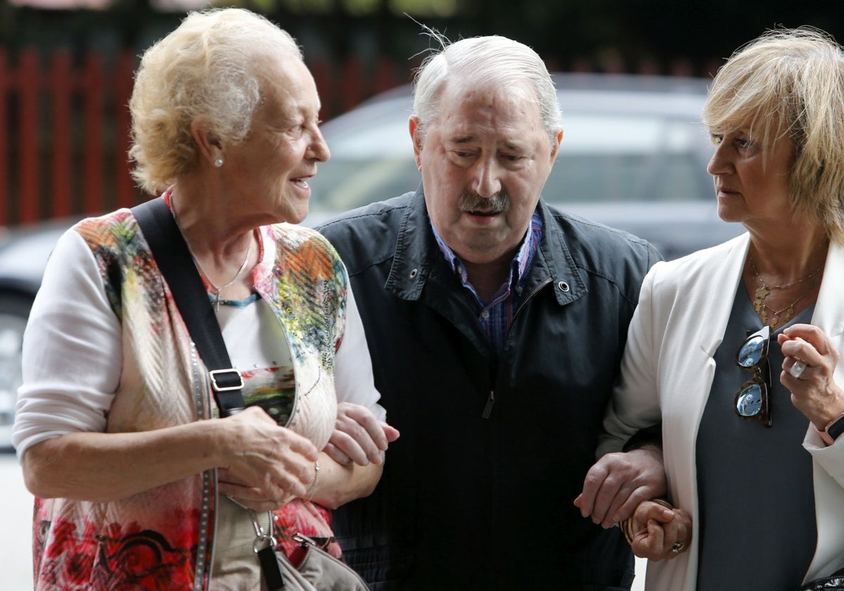 La Audiencia rechaza devolver sus bienes a Fernández Villa dados los «indicios de criminalidad»