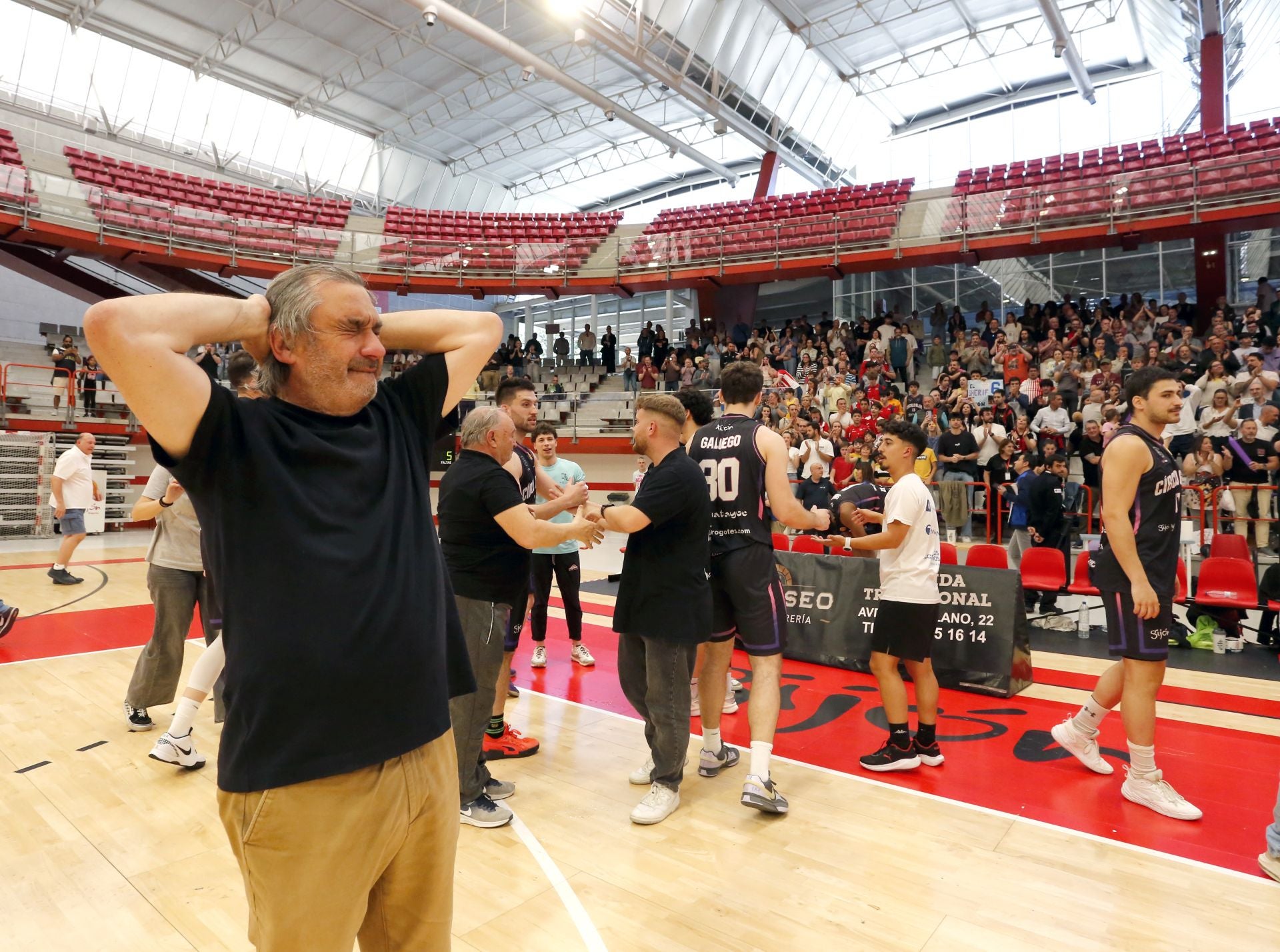 Histórico ascenso del Círculo Gijón Baloncesto: las fotos de una brillante conquista