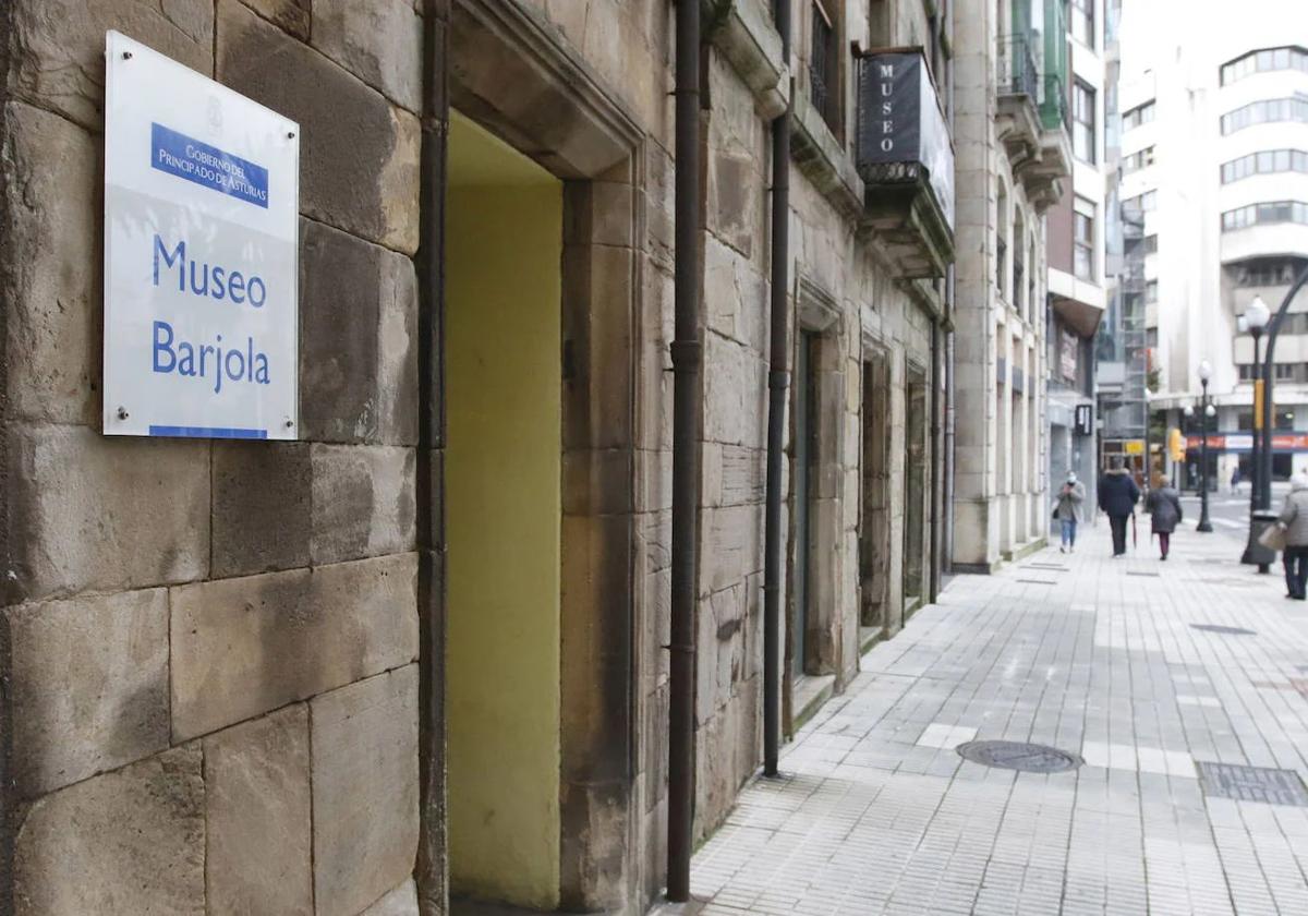 Entrada al Museo Barjola de Gijón.
