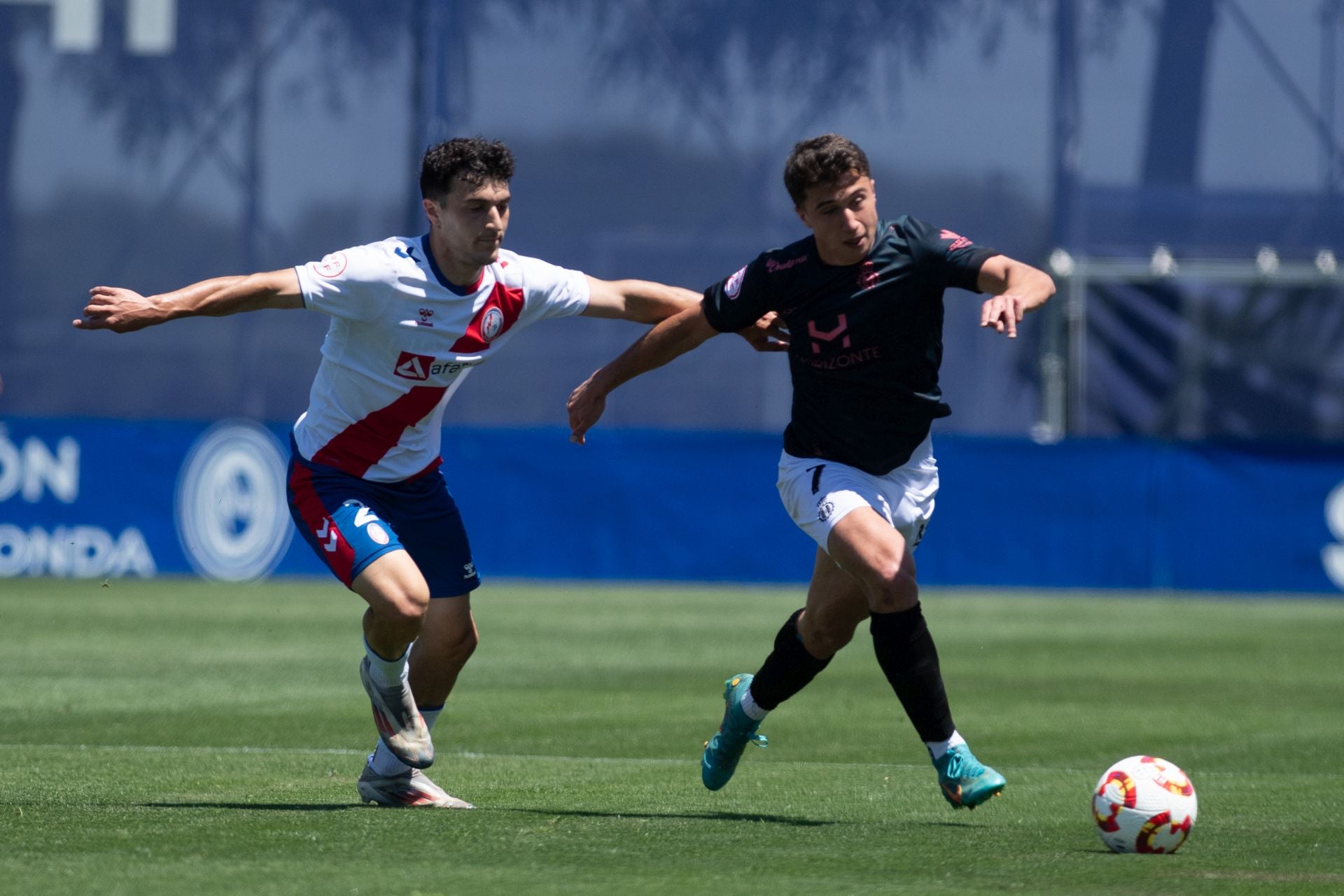 Las mejores fotos del Rayo Majadahonda - Real Avilés