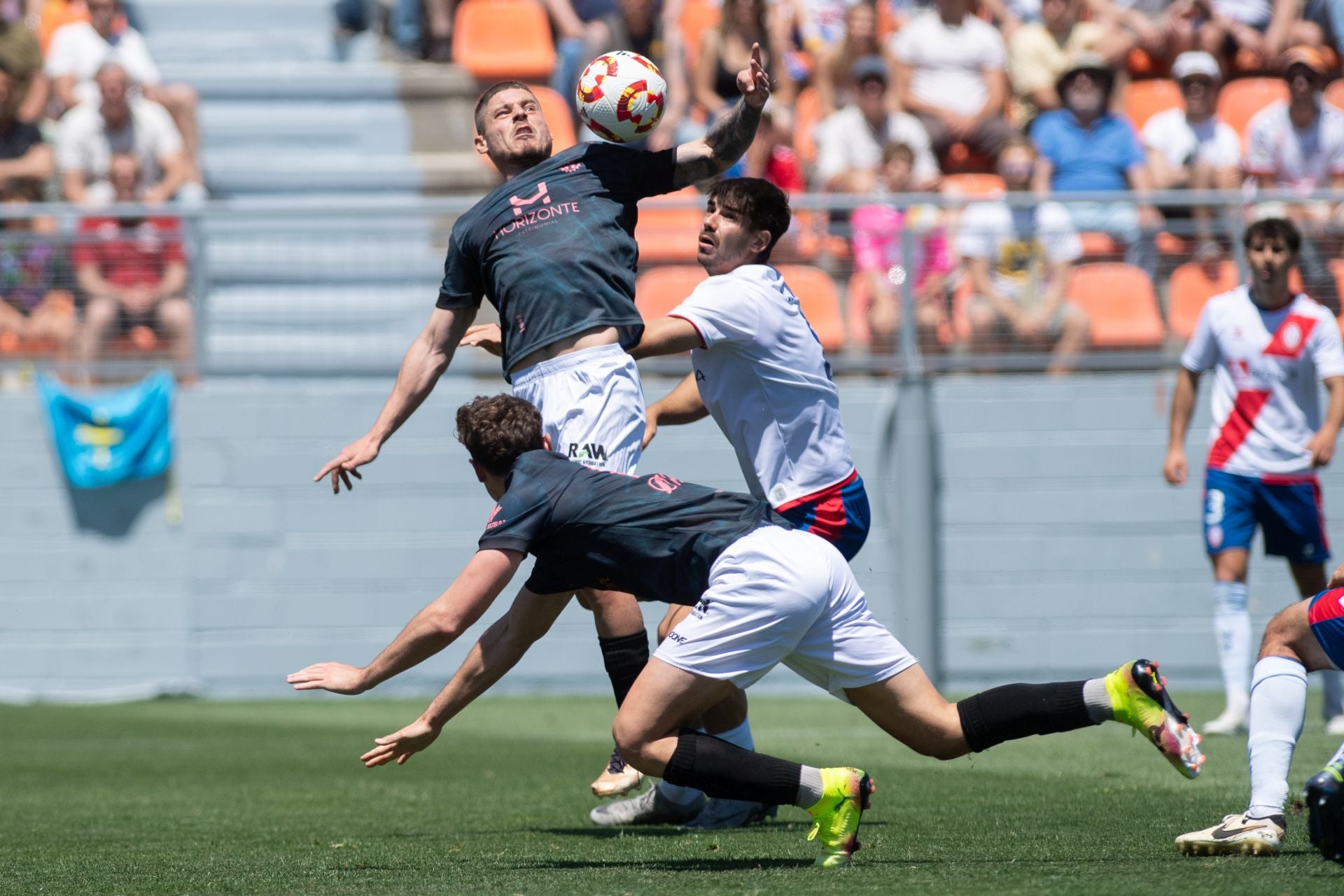 Las mejores fotos del Rayo Majadahonda - Real Avilés