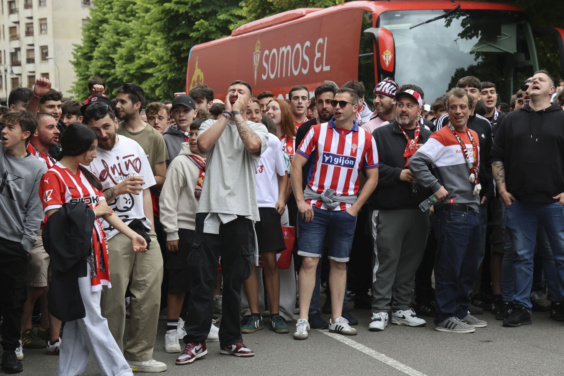 Sporting de Gijón - Cartagena: despedida a la temporada y a un inolvidable Cote, en imágenes