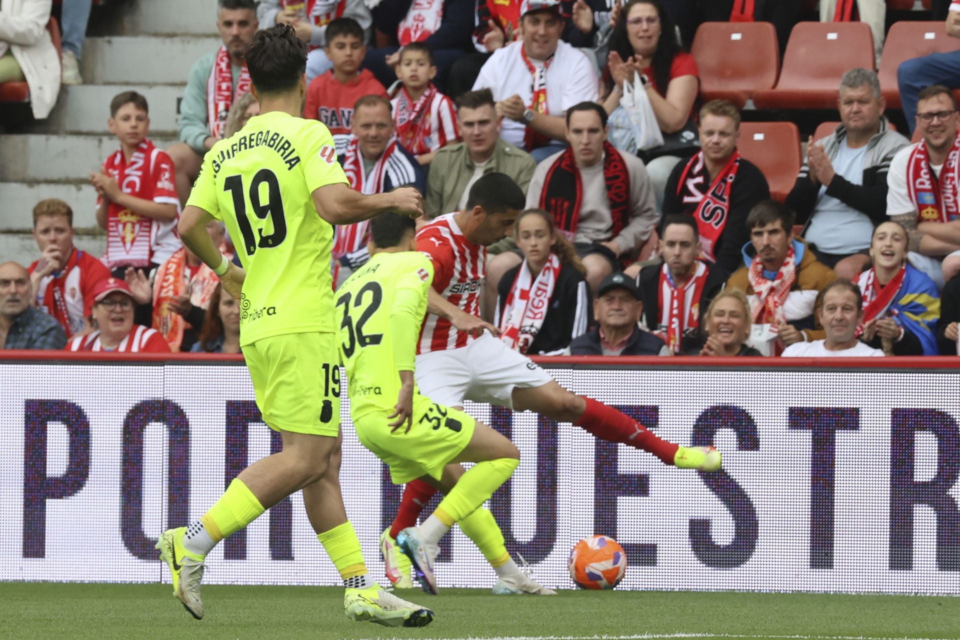 Sporting de Gijón - Cartagena: despedida a la temporada y a un inolvidable Cote, en imágenes