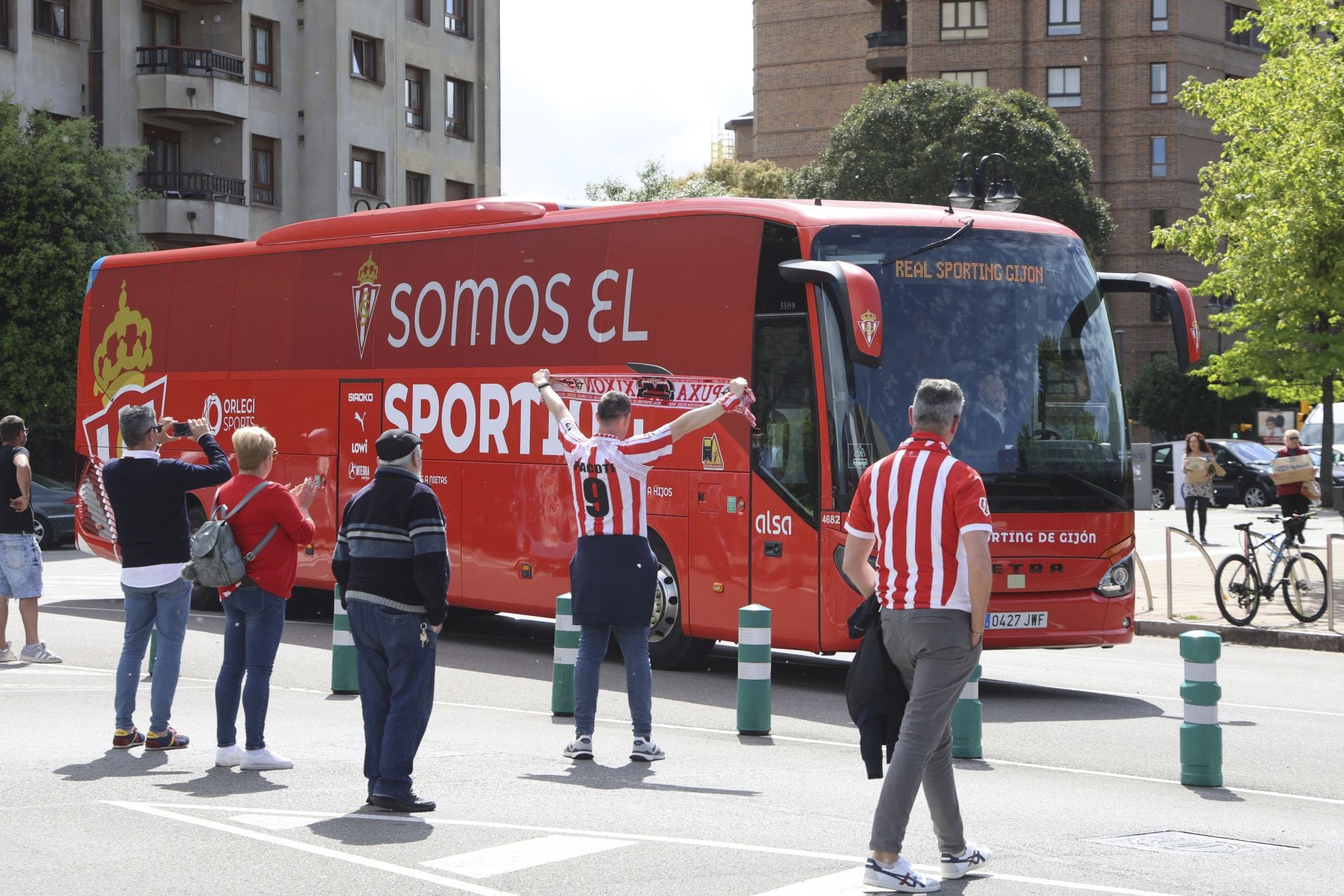 Sporting de Gijón - Cartagena: despedida a la temporada y a un inolvidable Cote, en imágenes