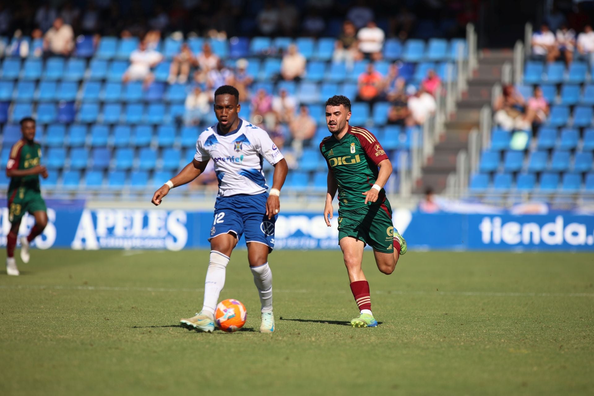 Las mejores imágenes del Tenerife - Real Oviedo