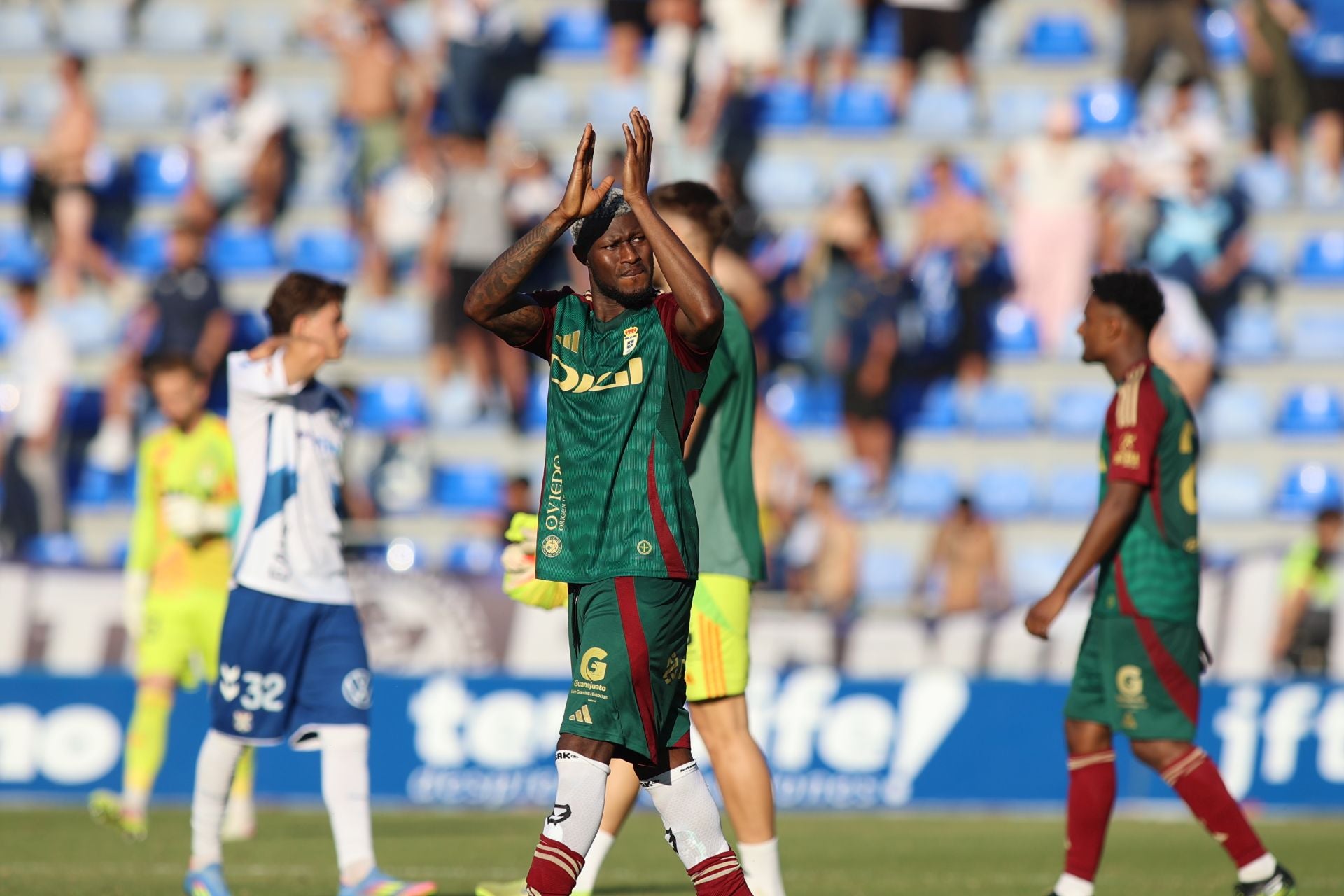 Las mejores imágenes del Tenerife - Real Oviedo