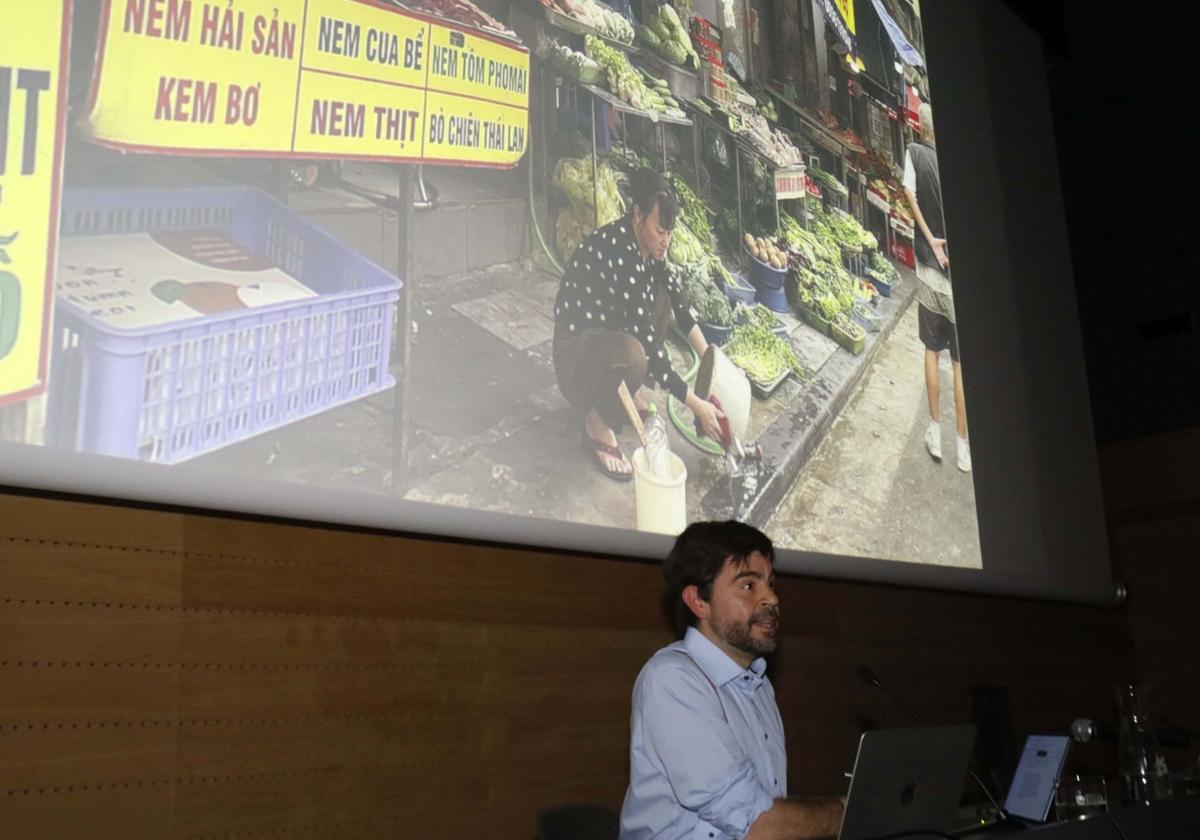 «Vietnam siempre es un buen lugar para conocer», afirma el periodista gijonés Eduardo Paneque