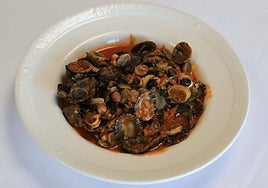 Plato de llámpares preparado en el restaurante Casa Kilo, en Quintes.