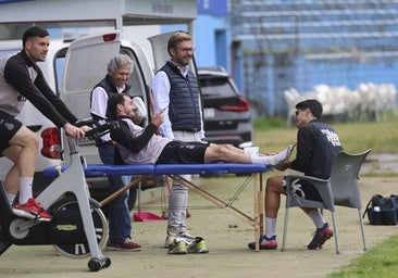 Isi Ros, Kevin Bautista y Jose Martínez preparan la vuelta de la final al margen del grupo en el Real Avilés
