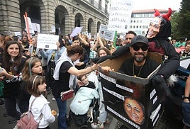 Los docentes volvieron a salir a la calle este miércoles.