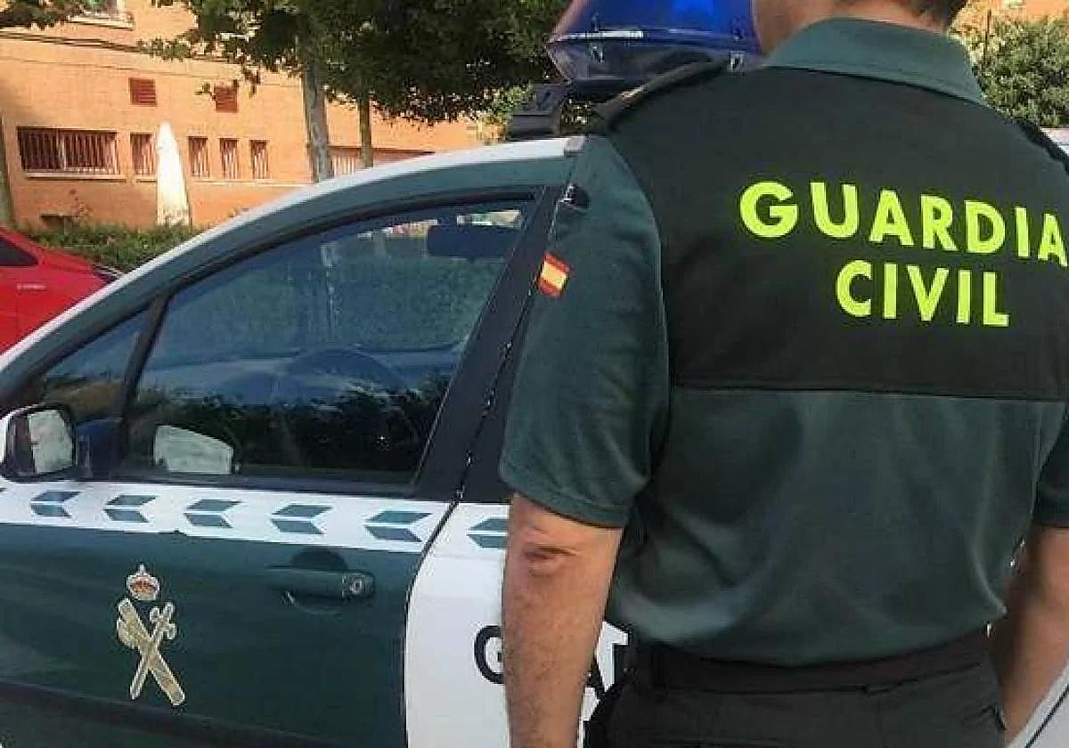 Herido tras volcar con su coche a la altura del cruce de Las Caldas, en Oviedo
