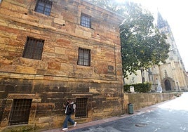 El lateral del monasterio de Las Pelayas que podría ocupar el albergue de peregrinos.