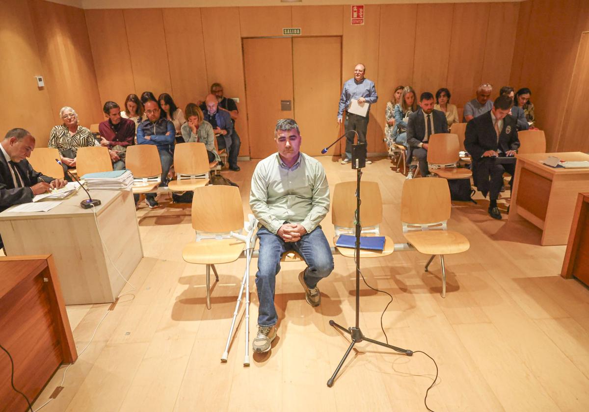 Declara el conductor del autobús del accidente mortal de Avilés: «Casi preferiría haberme muerto que vivir como vivo»