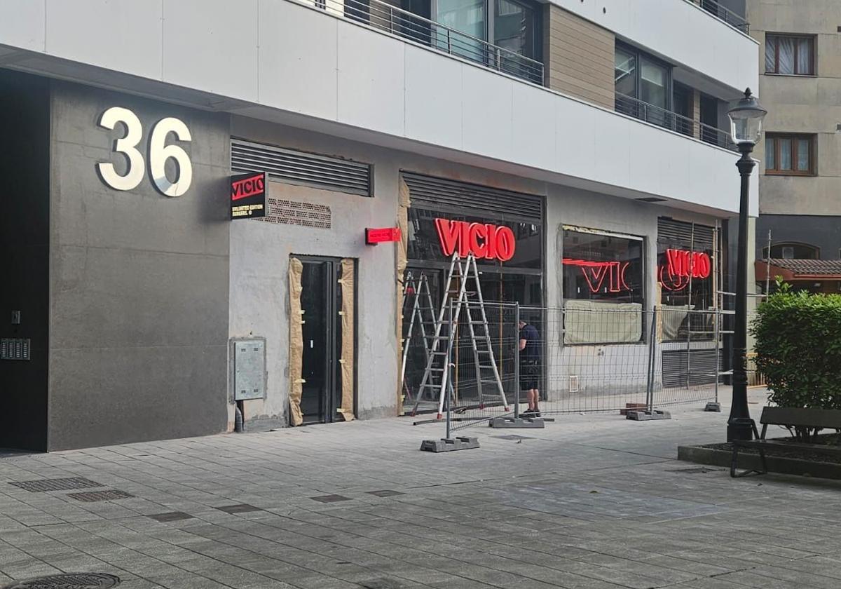 El local de la nueva hamburguesería durante sus obras