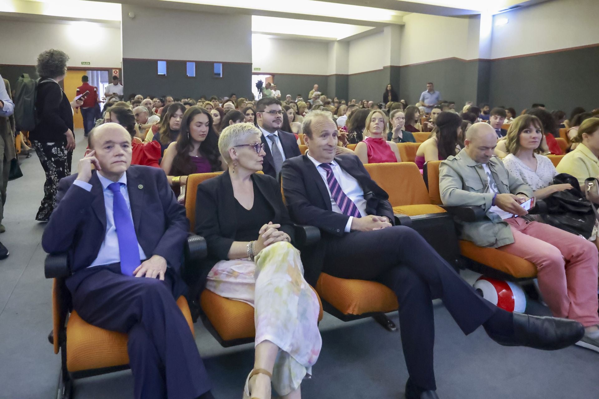 Graduación en la Facultad de Enfermería de Gijón