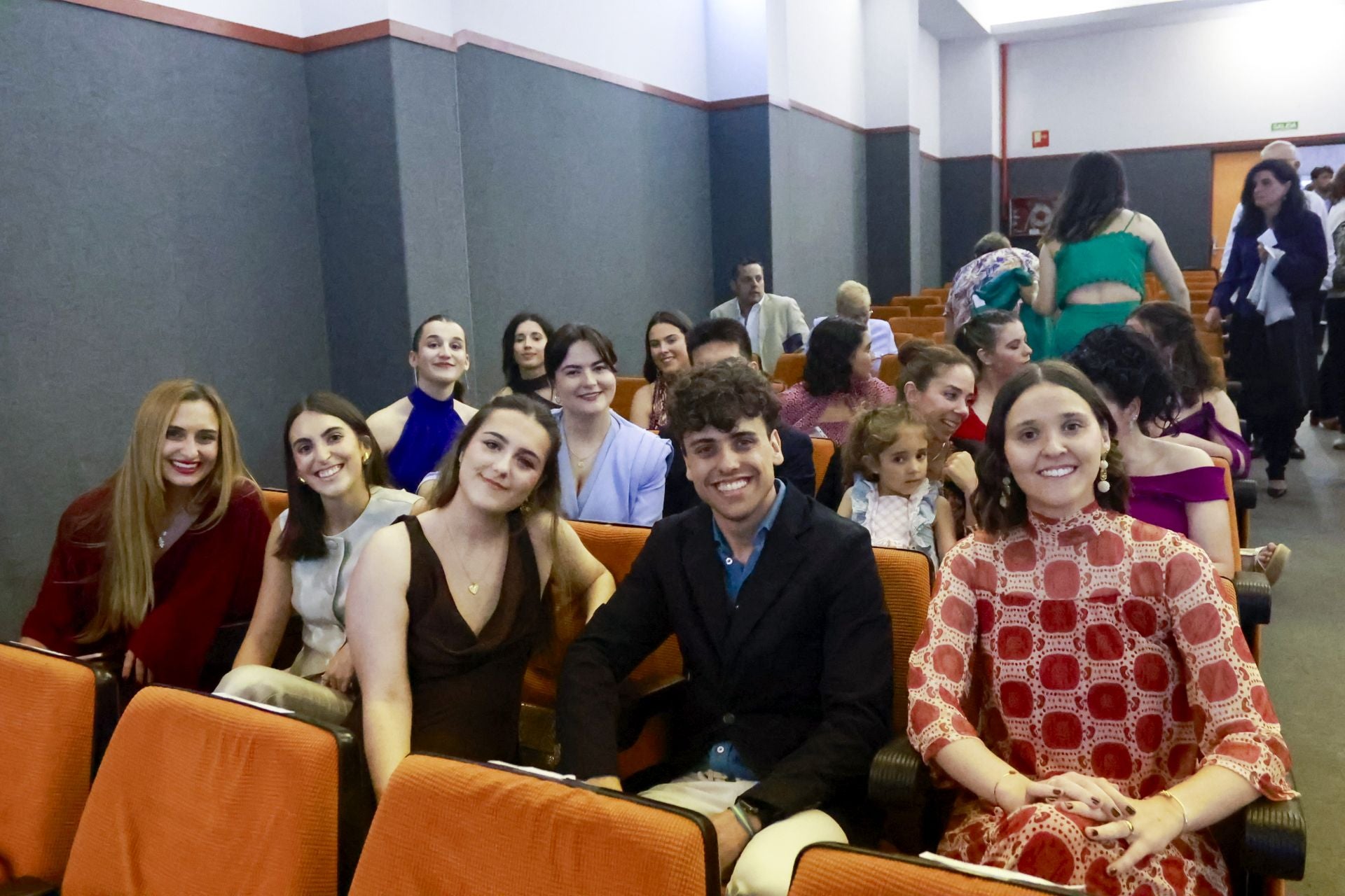 Graduación en la Facultad de Enfermería de Gijón
