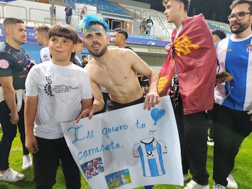 Fotos: Euforia en Avilés por el ascenso a Primera Federación