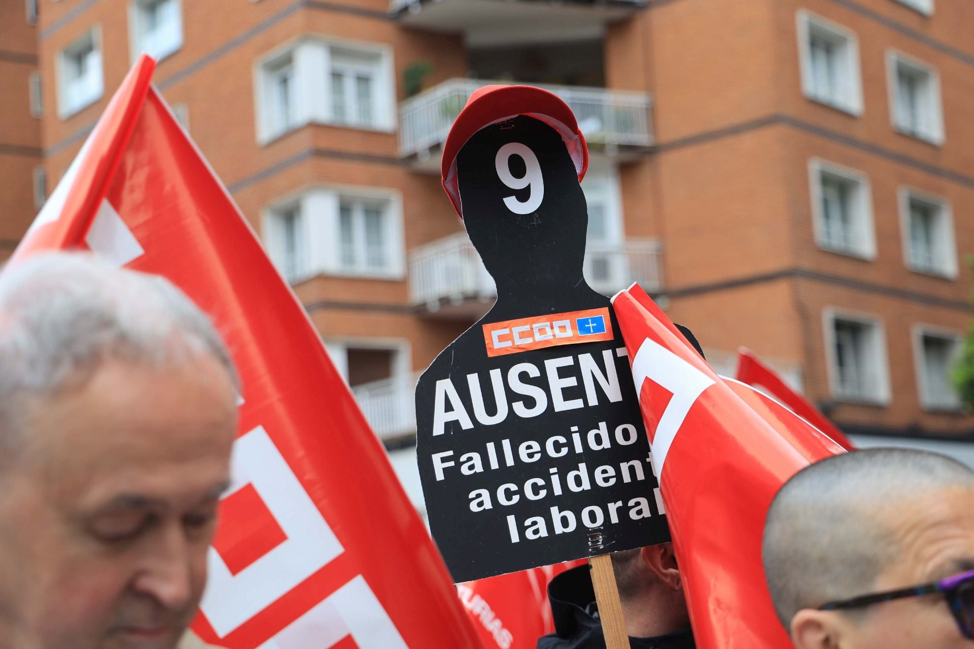 Sonora protesta docente tras la dimisión de la consejera de Educación de Asturias