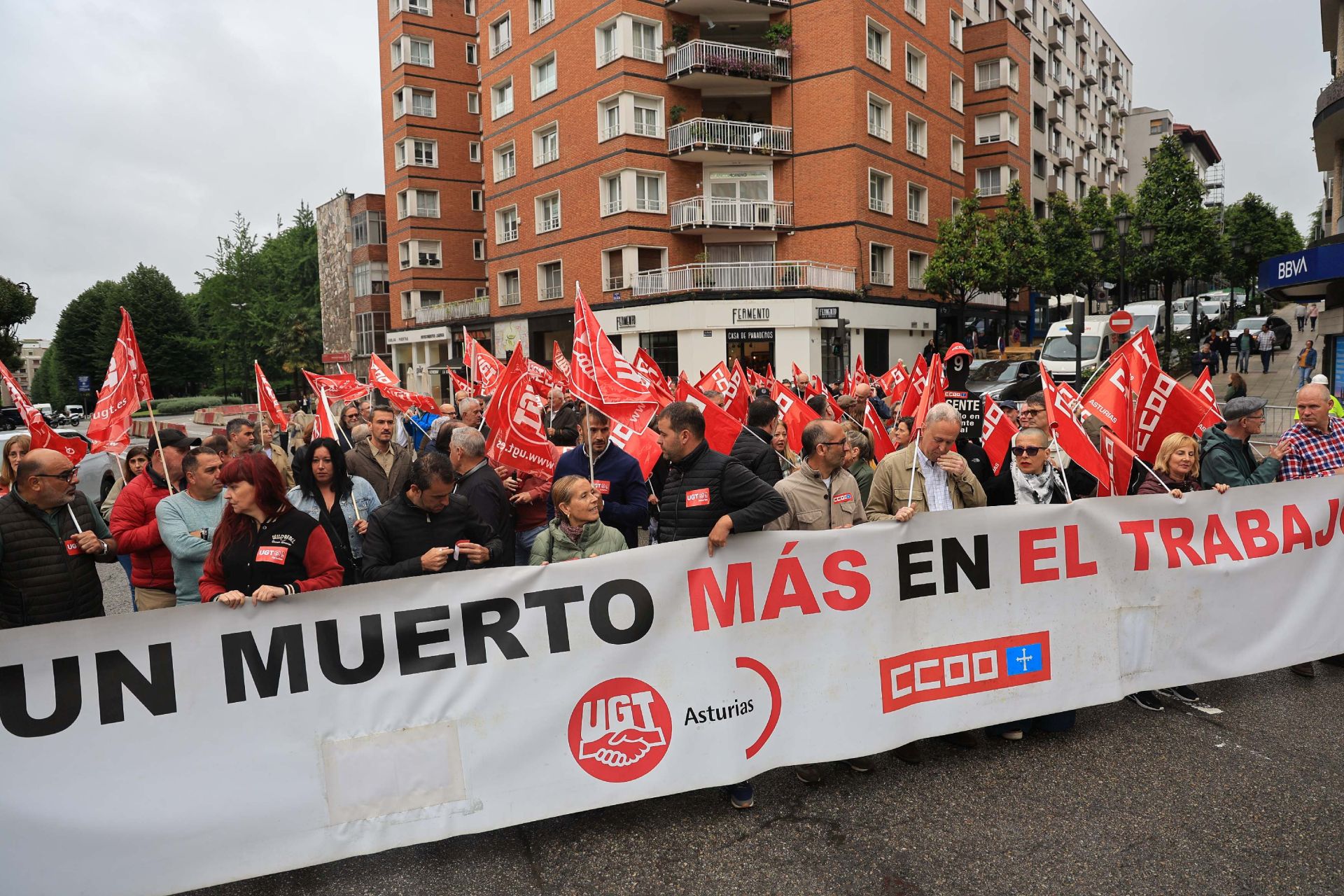 Sonora protesta docente tras la dimisión de la consejera de Educación de Asturias