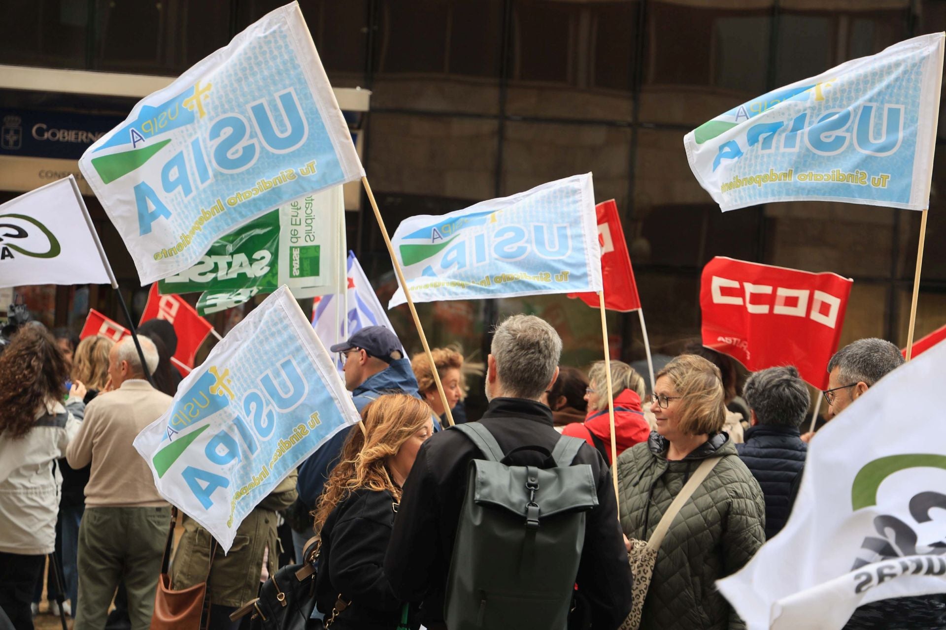 Sonora protesta docente tras la dimisión de la consejera de Educación de Asturias